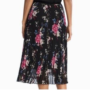 WHBM floral pleated chiffon skirt